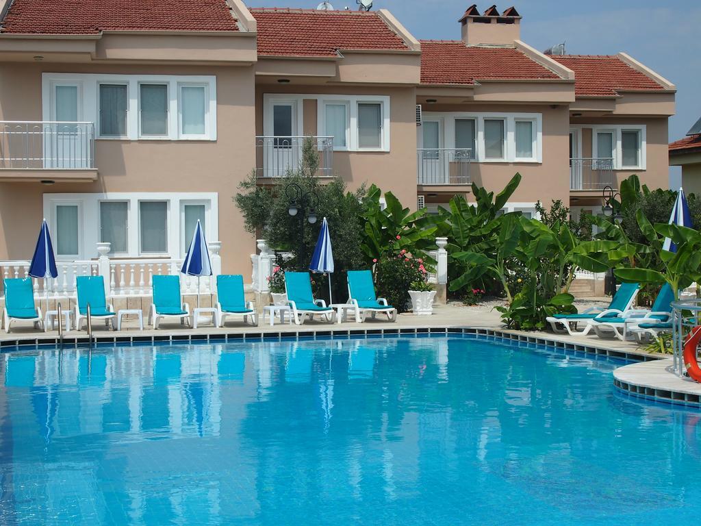 Ozcem Apart Aparthotel Fethiye Bagian luar foto