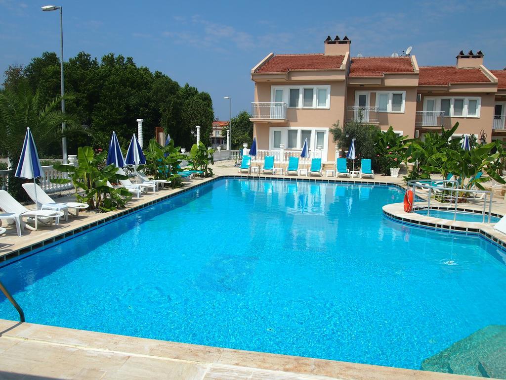 Ozcem Apart Aparthotel Fethiye Ruang foto