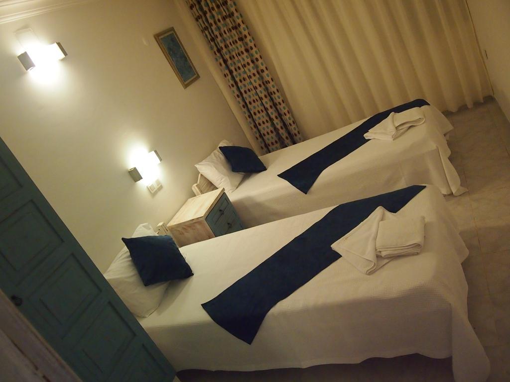Ozcem Apart Aparthotel Fethiye Bagian luar foto