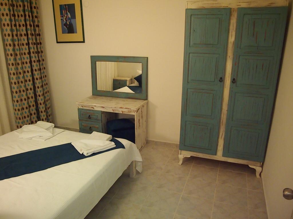 Ozcem Apart Aparthotel Fethiye Ruang foto