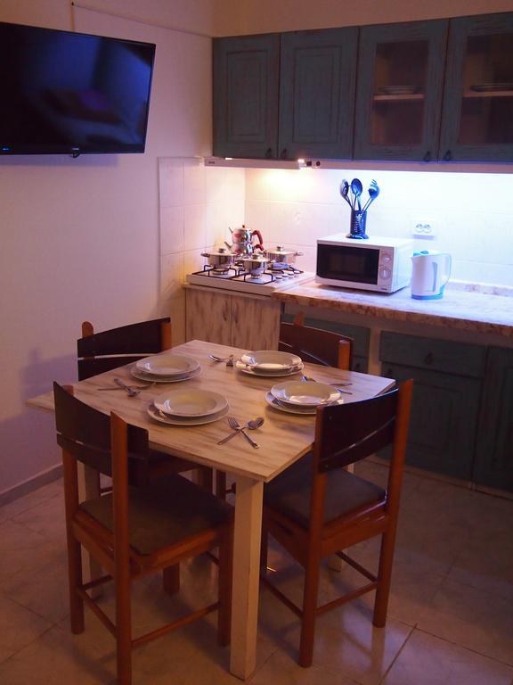 Ozcem Apart Aparthotel Fethiye Bagian luar foto